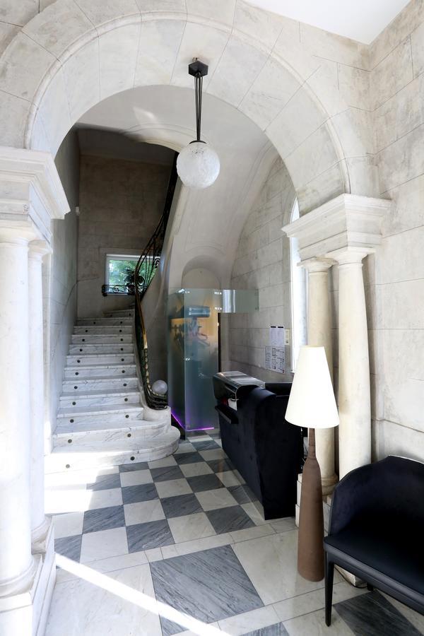 Chateau Blanchard Chazelles-sur-Lyon Esterno foto